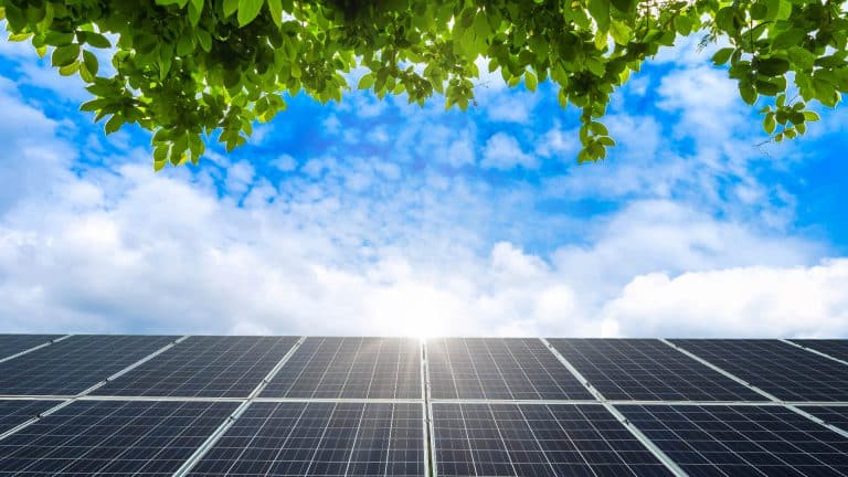 פאנלים סולאריים לבית פרטי